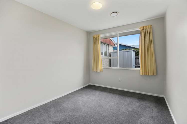 1/11 Peverel Street Riccarton_6