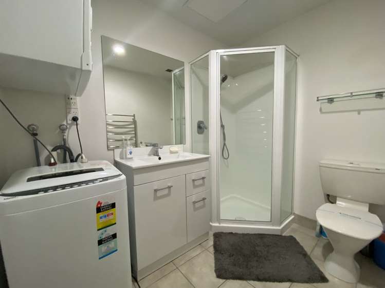 8b/2 Whitaker Place Grafton_6