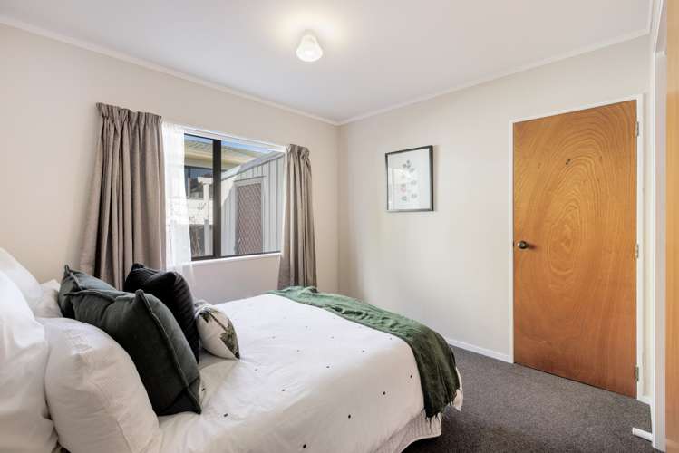 2 Yatton Street Greerton_8