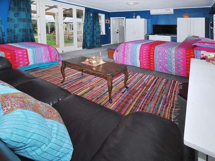 90 Chamberlain Road Upper Plain_11