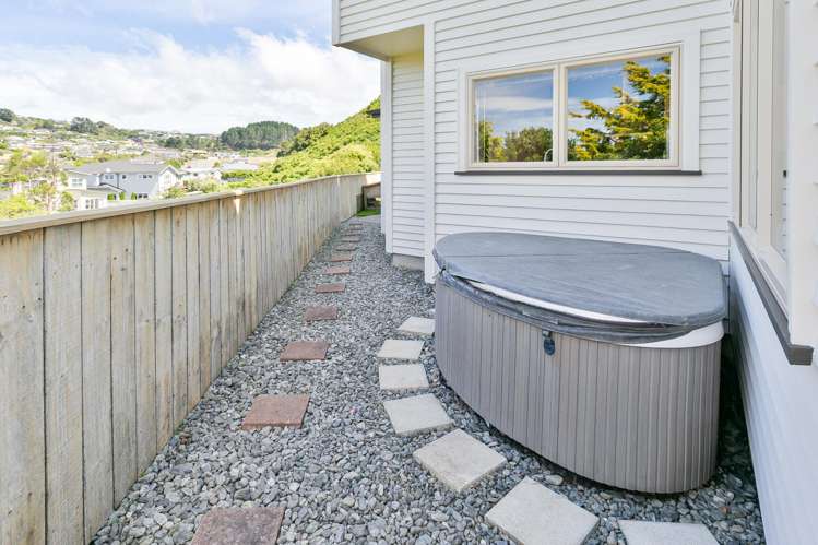 23 Chippenham Grove Churton Park_20