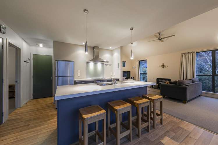 35 Parry Crescent Lake Hawea_23