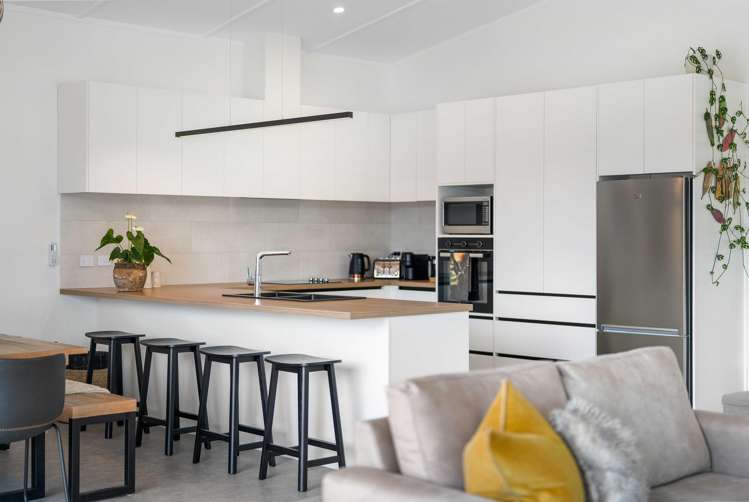 9 Sanctuary Cove Pauanui_10