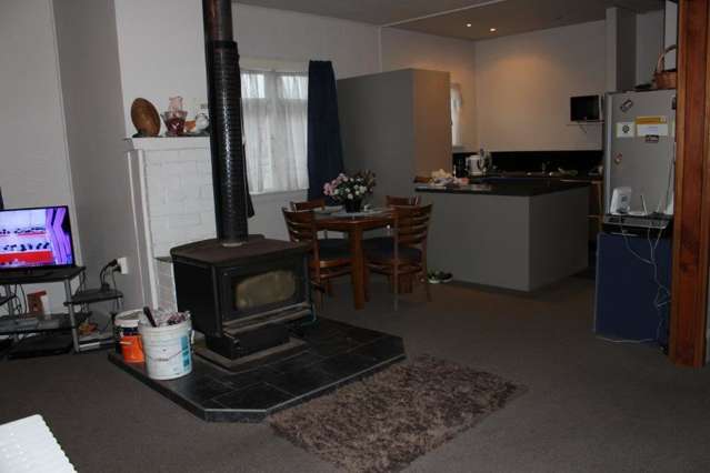 4 Swainson Street Greymouth_2