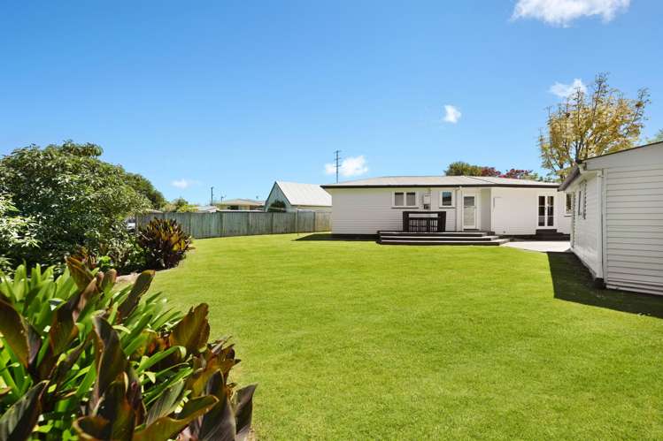 56 Southsea Crescent_2