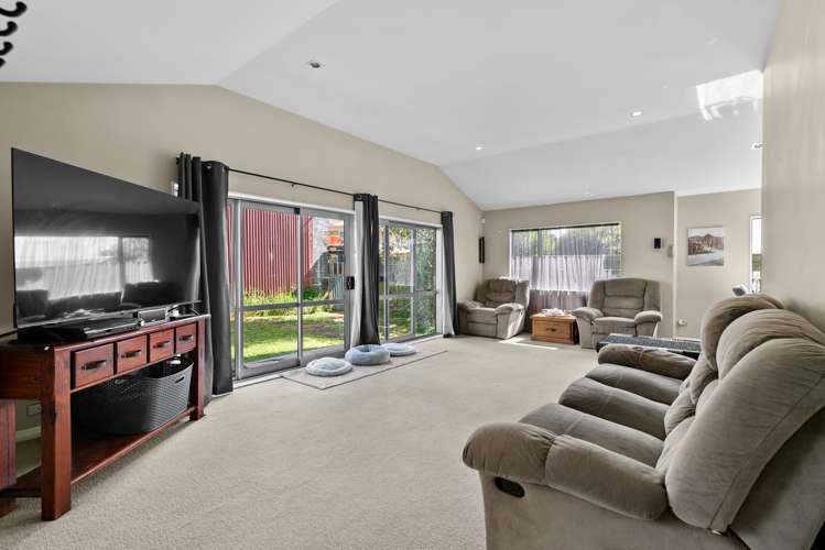 15A Freyberg Crescent Pukekohe_7