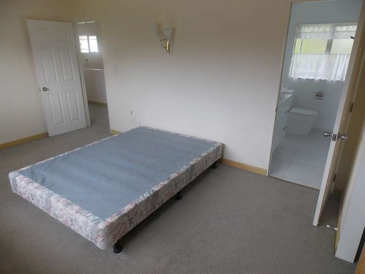 76a Parau Street Mount Eden_12