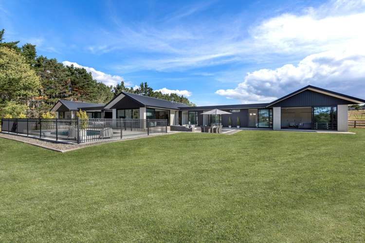 671 Whitford-Maraetai Road_0