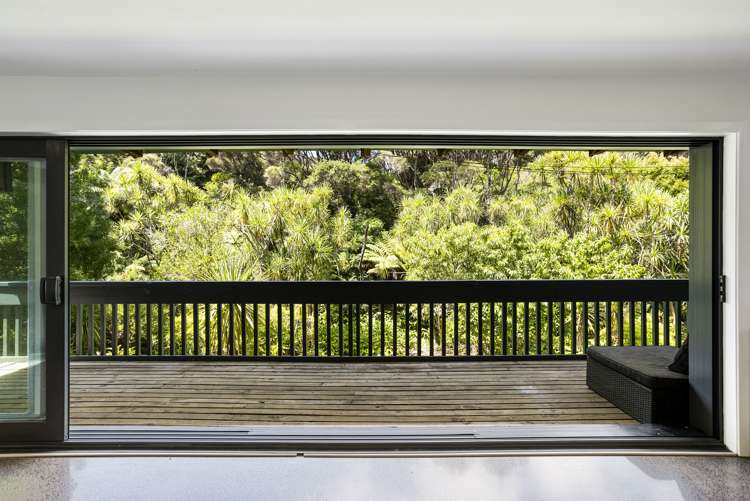 32 Castleton Street Birkdale_6