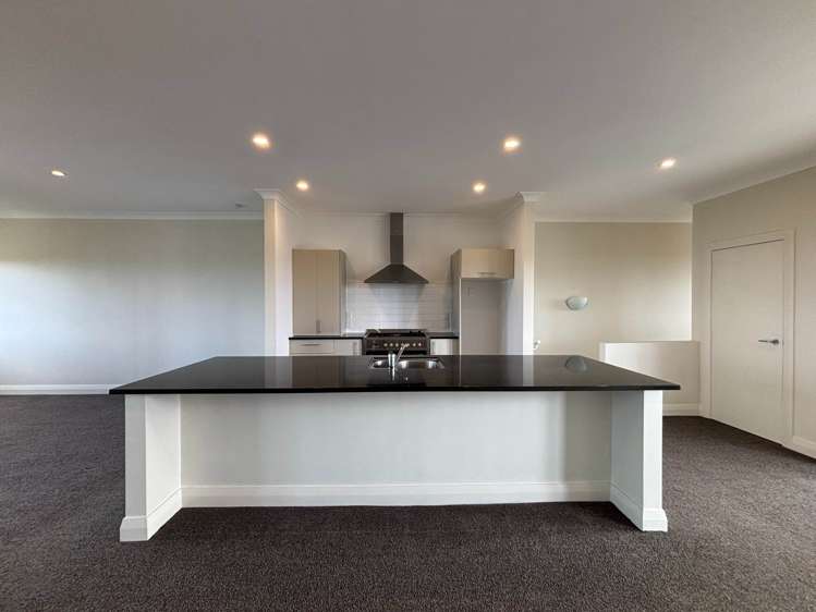 Pinecrest Drive Gulf Harbour_9