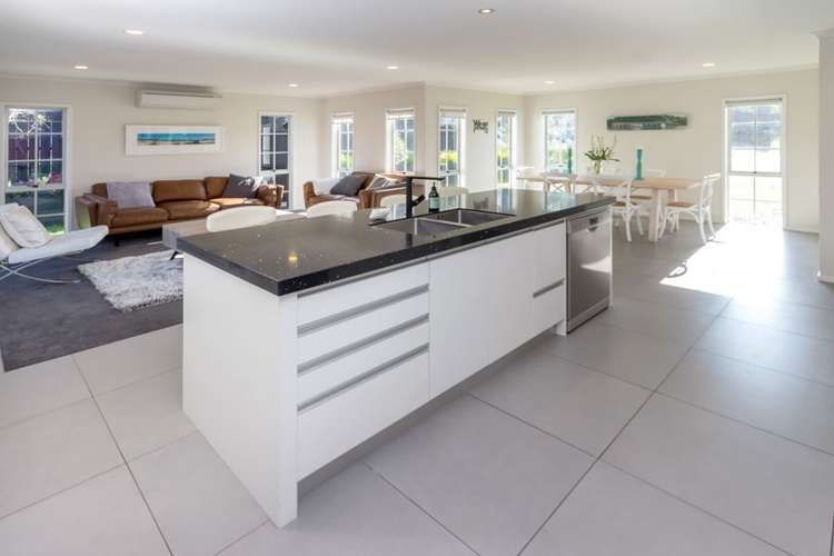 16 Chard Place Flat Bush_10