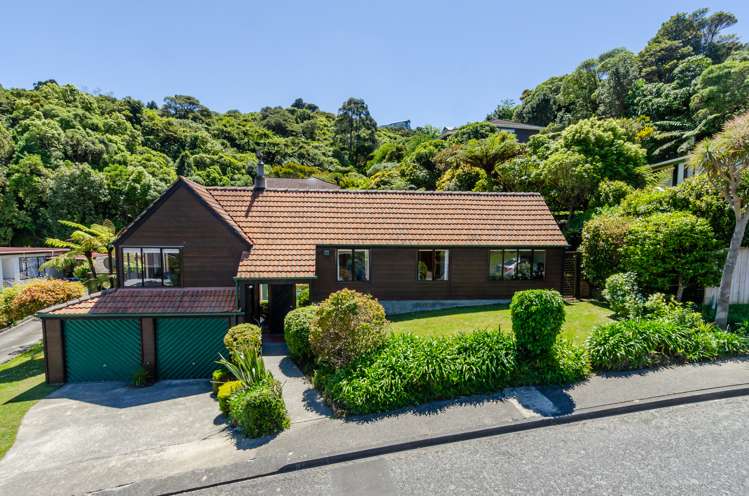 25 Thatcher Crescent Crofton Downs_0