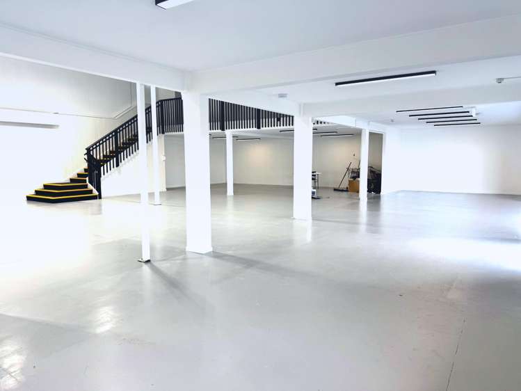 7-11 Cabernet Crescent Massey_8