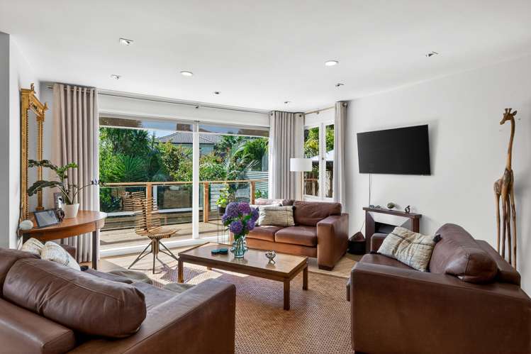 23 Cliff Road Torbay_6