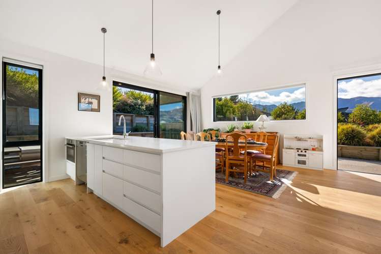 11 Sarges Way Lake Hawea_9