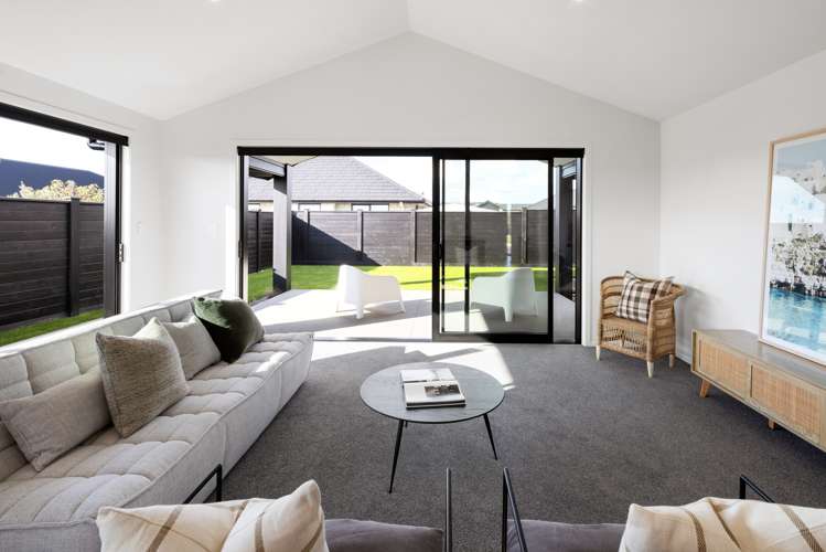 36 Isobel Hodgson Drive Cambridge_15