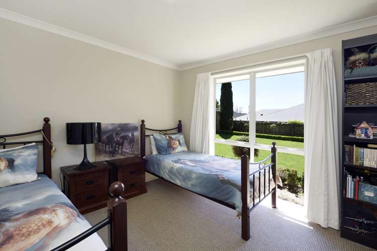 24 Park Drive Richmond_16