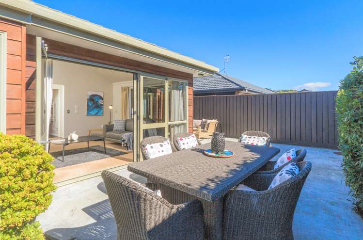 4 Highgrove Way The Wood_3