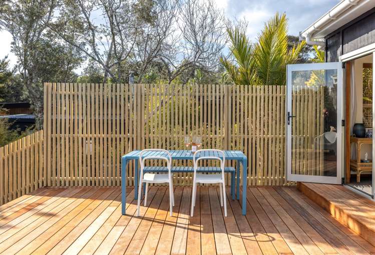 477 Sea View Road Onetangi_10