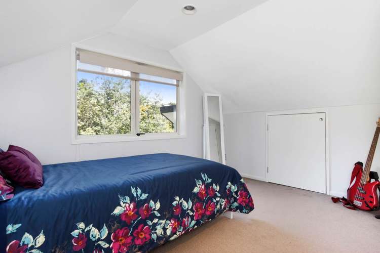 897b East Coast Road Northcross_12