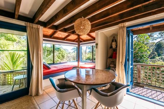 180 Ocean View Road Oneroa_3