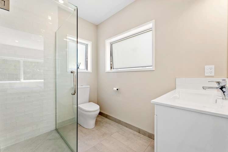 9 Tirohanga Crescent Stanmore Bay_13