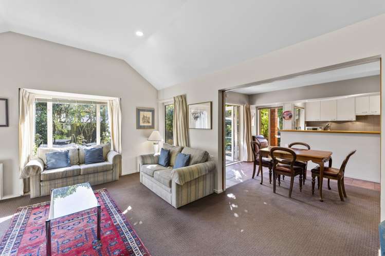 2/91 Mays Road_5
