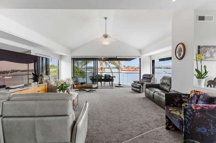 14 The Parade Bucklands Beach_9