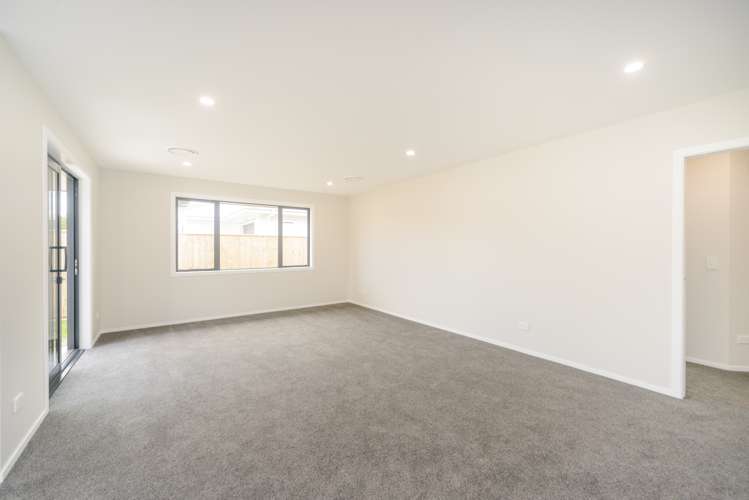 5 Murray Ball Lane Feilding_14