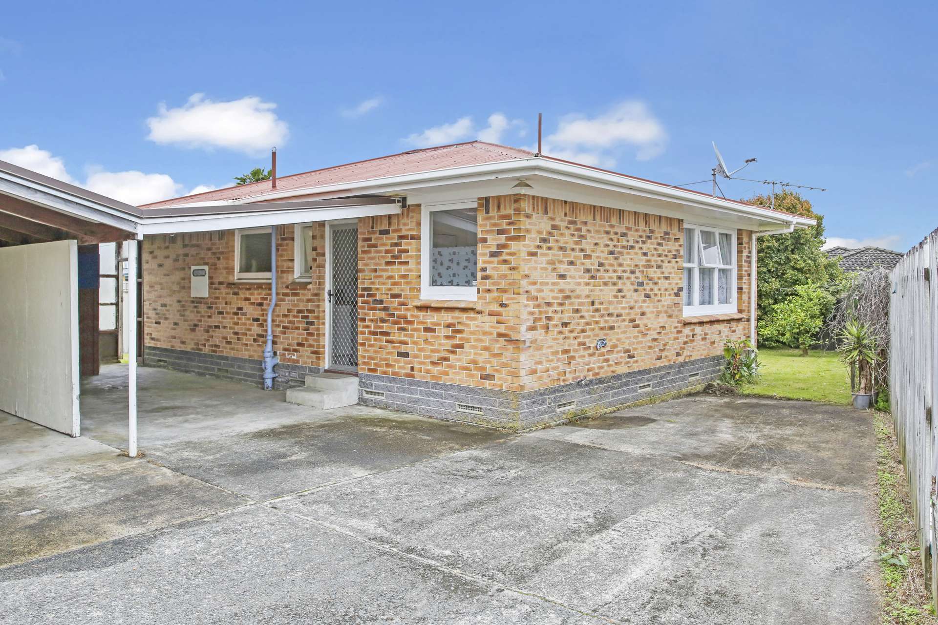 2/60 Grove Road Papakura_0