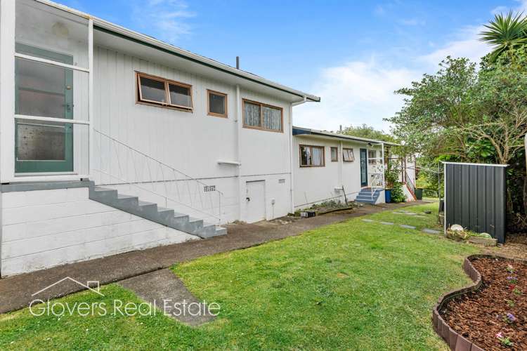 2/23a Nandana Drive Glen Eden_9