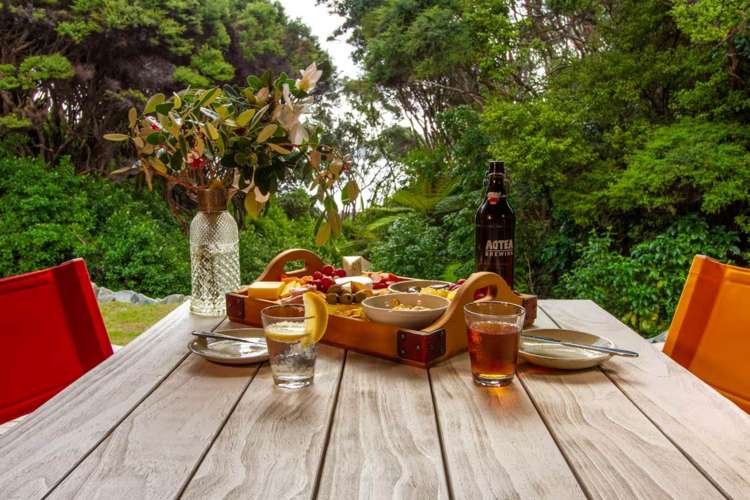 403 Shoal Bay Road Great Barrier Island_12