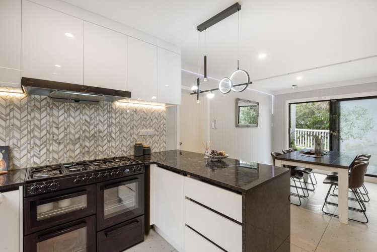 1/94 Glamorgan Drive Torbay_12