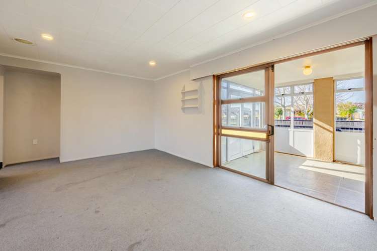 805 Park Road South Akina_21