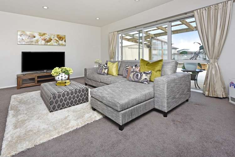 10 Beggs Way Flat Bush_11