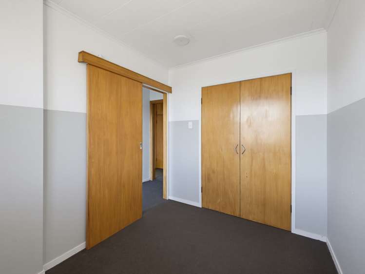 5 Mayfair Place Westown_31