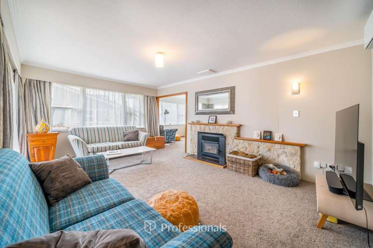 1075 Fergusson Drive Clouston Park_1