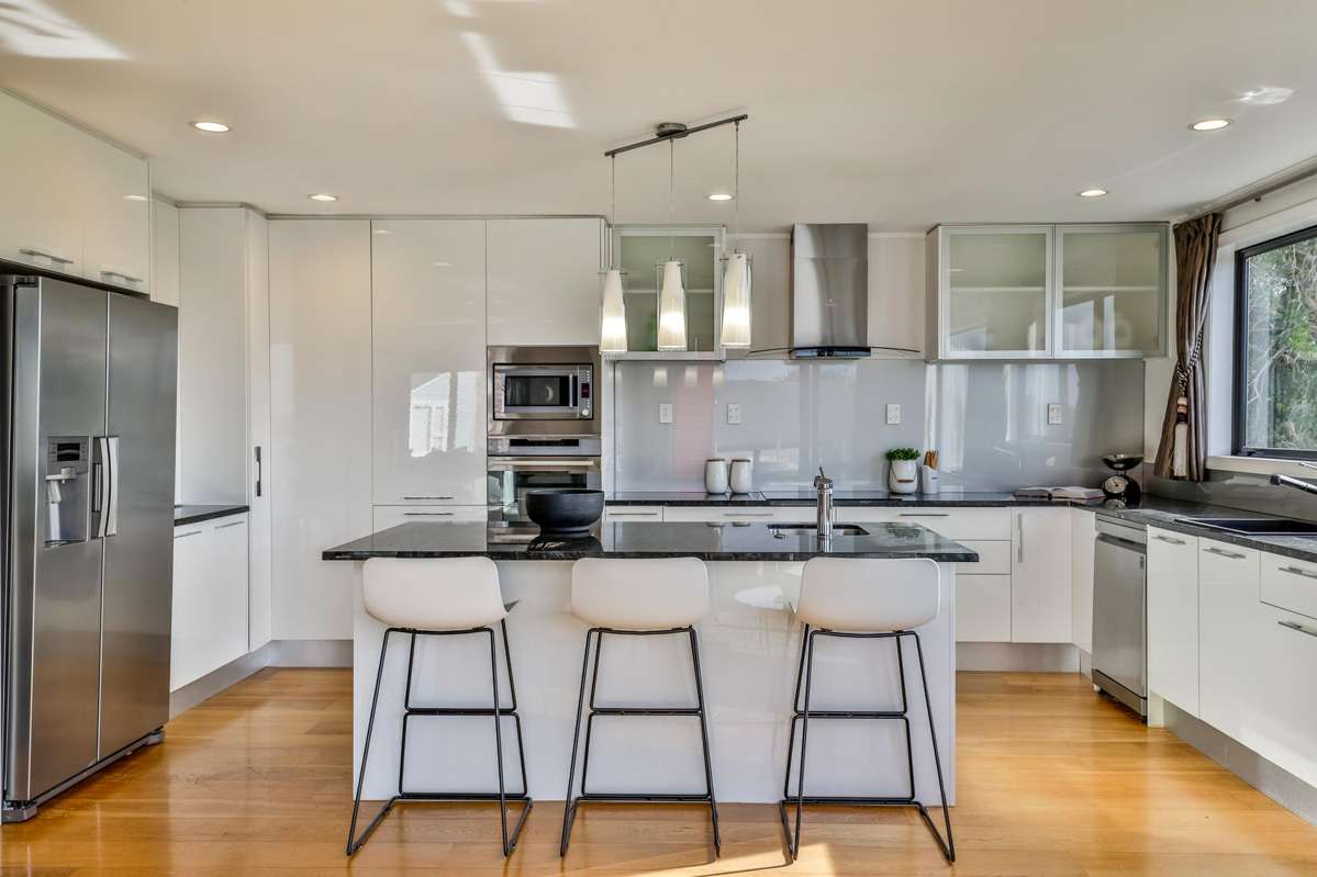 88 Tiroroa Avenue_3