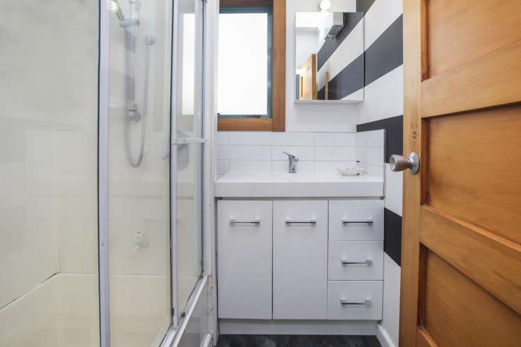 142 Harewood Road Papanui_13