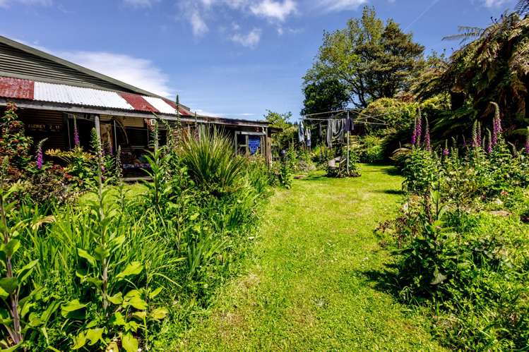 464 Stafford Loop Road Awatuna_18