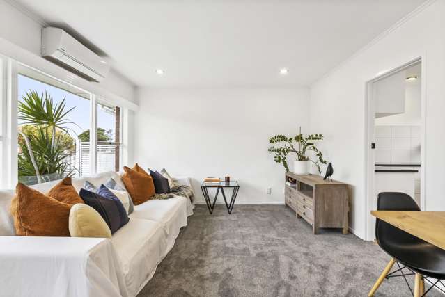 2/12 Dominion Street Takapuna_3