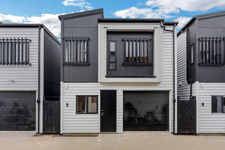 2/48 Allen Street_0
