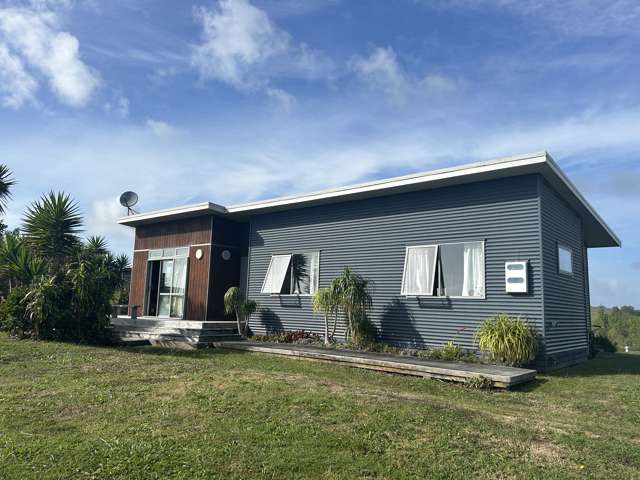 Lovely 3 Bedroom Home in Rural Setting