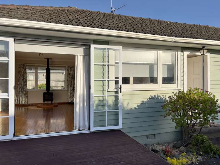 2/65 Moore Street Howick_4