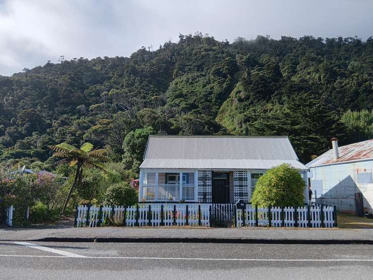 86 Torea Street_0