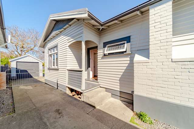 76 Kennedy Road Napier South_1