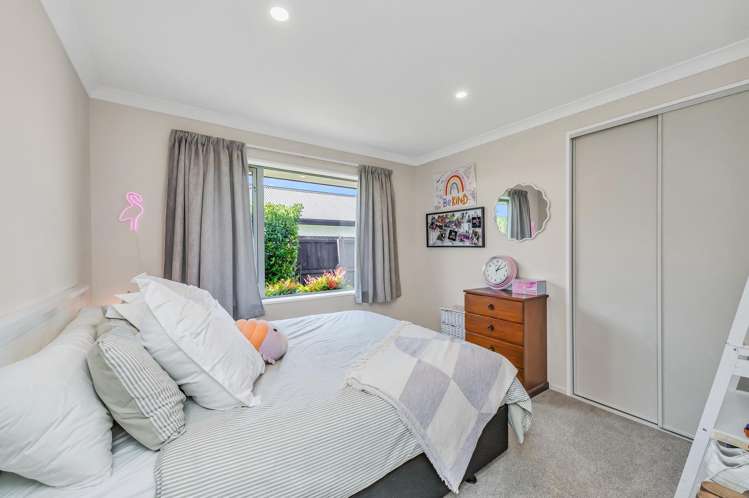 102 Tauhinu Avenue Lincoln_15