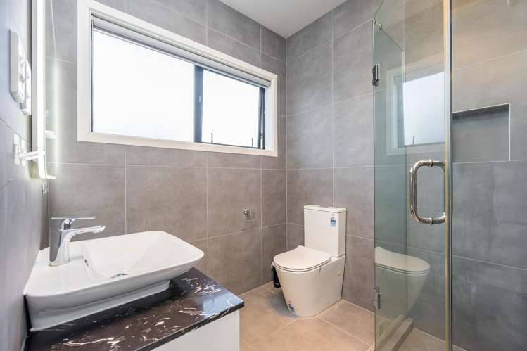 33 Johns Creek Crescent Silverdale_14