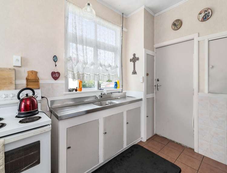 2a Grey Street Glenholme_1