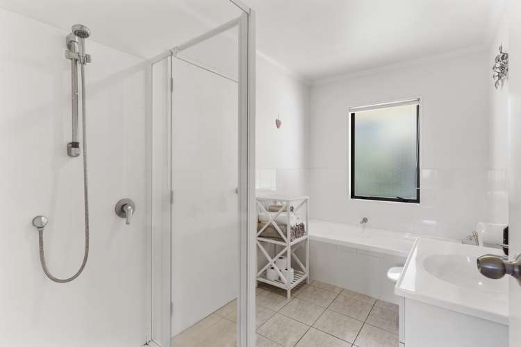 27 Soldiers Bay Place Birkenhead_12